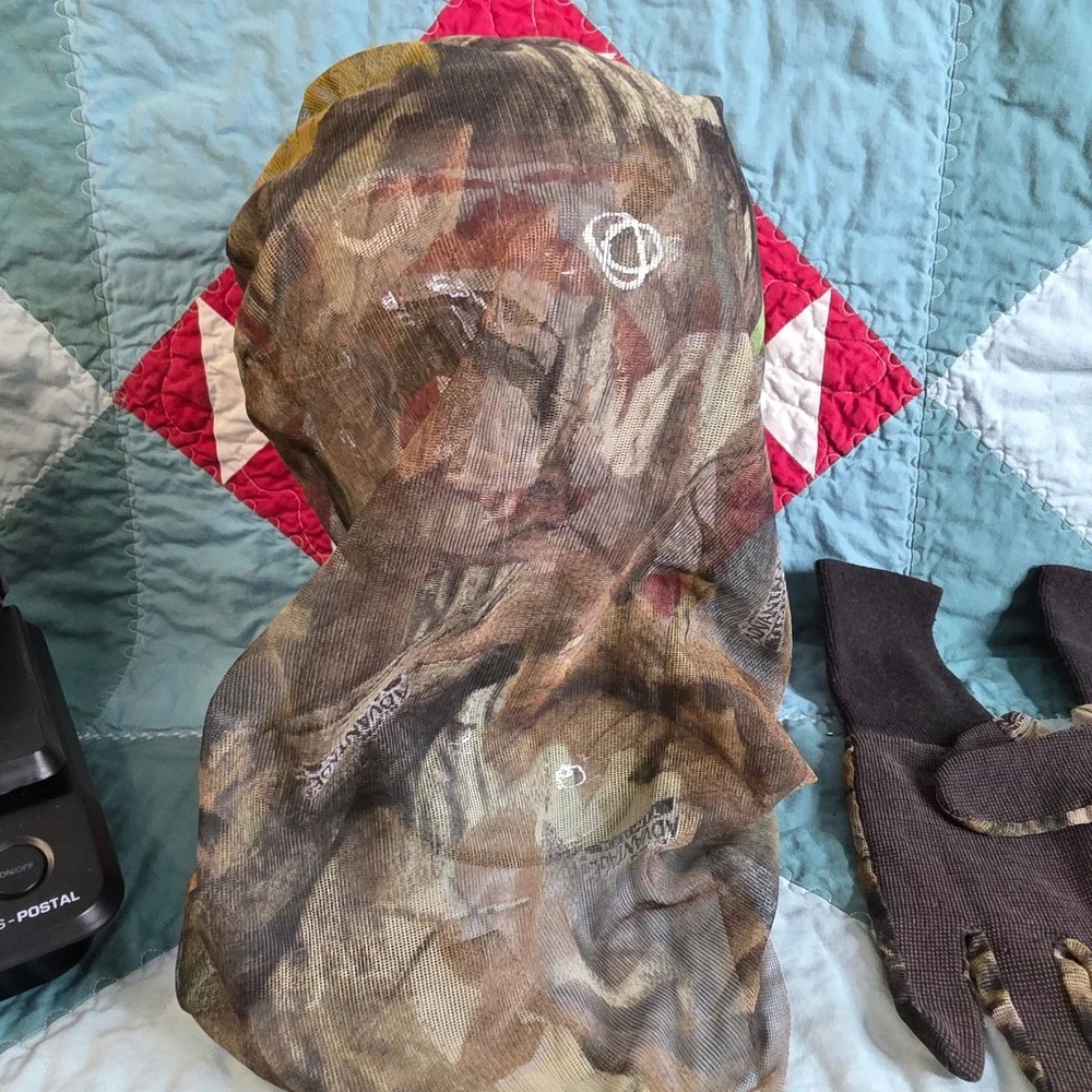 Advantage Camouflage Mesh Face Mask and Gloves Set Brown Green Hunting Gear